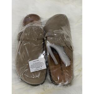 Unisex Camel Color Clogs Slipper Sandals Size 43 (US Women’s 11, Men’s 9) Mules